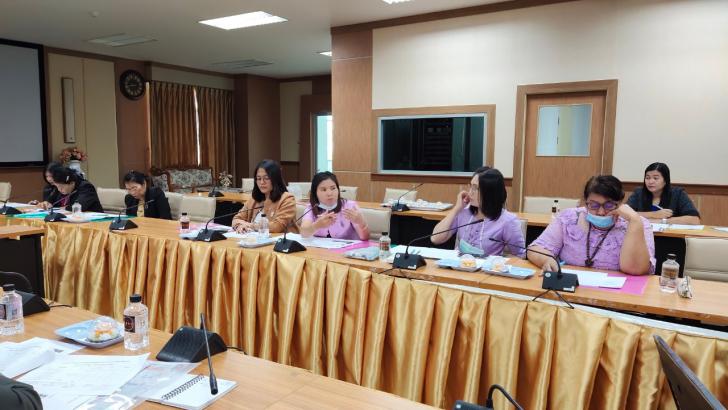 4. ประชุมวางแผนการดำเนินงานในโครงการยกระดับคุณภาพการเรียนรู้ด้านการอ่าน การเขียน และการคิดวิเคราะห์ฯ ประจำปีงบประมาณ 2564 ครั้งที่ 1 วันที่ 5 พฤศจิกายน 2563 ณ ห้องประชุมรวงผึ้ง ชั้น 8 อาคารเรียนรวมและอำนวยการ (อาคาร 14) มหาวิทยาลัยราชภัฏกำแพงเพชร